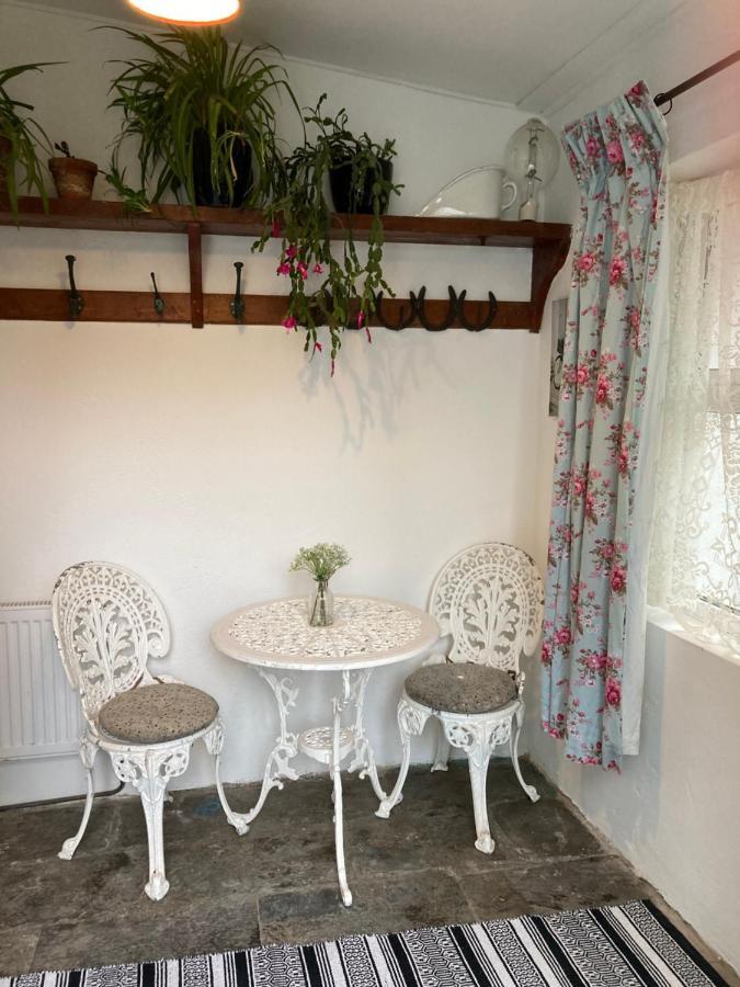 Boss'S Farmhouse Chapeltown エクステリア 写真